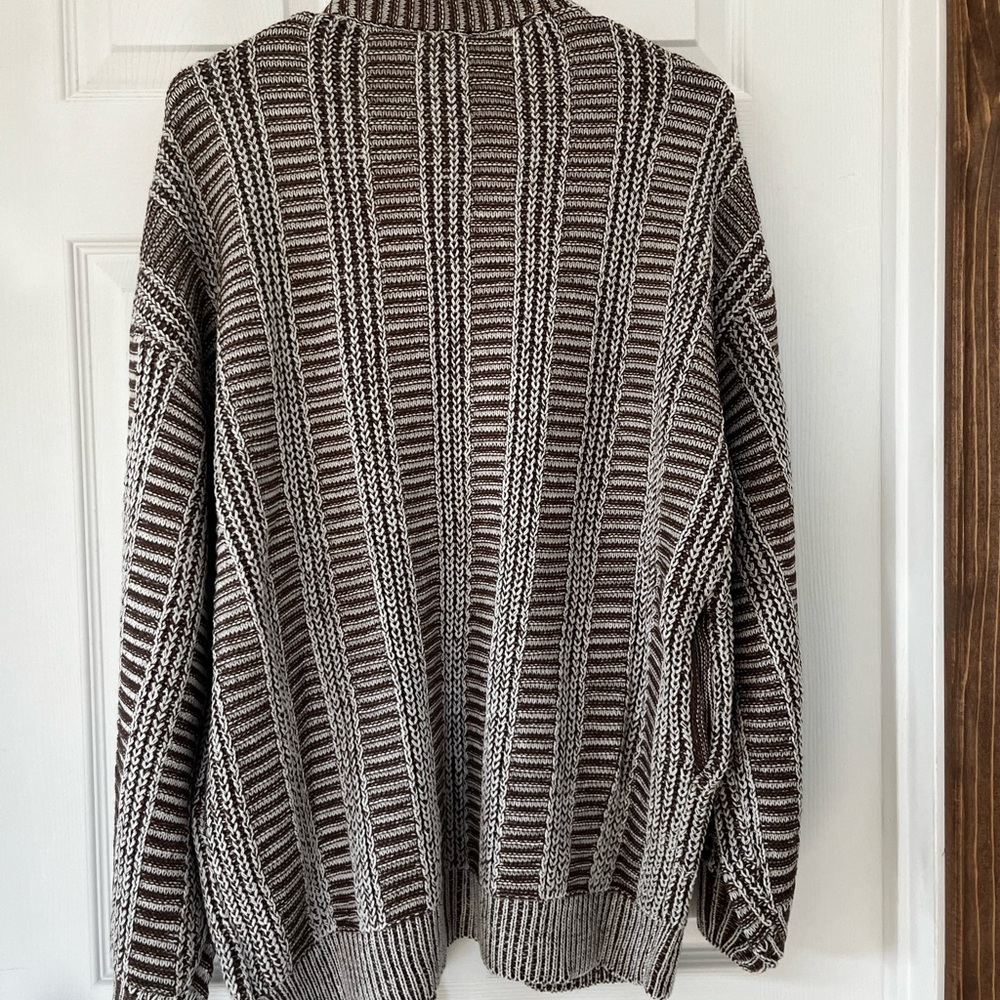 Cupshe Striped Knit Cardigan - Beige and White - Picture 4 of 7